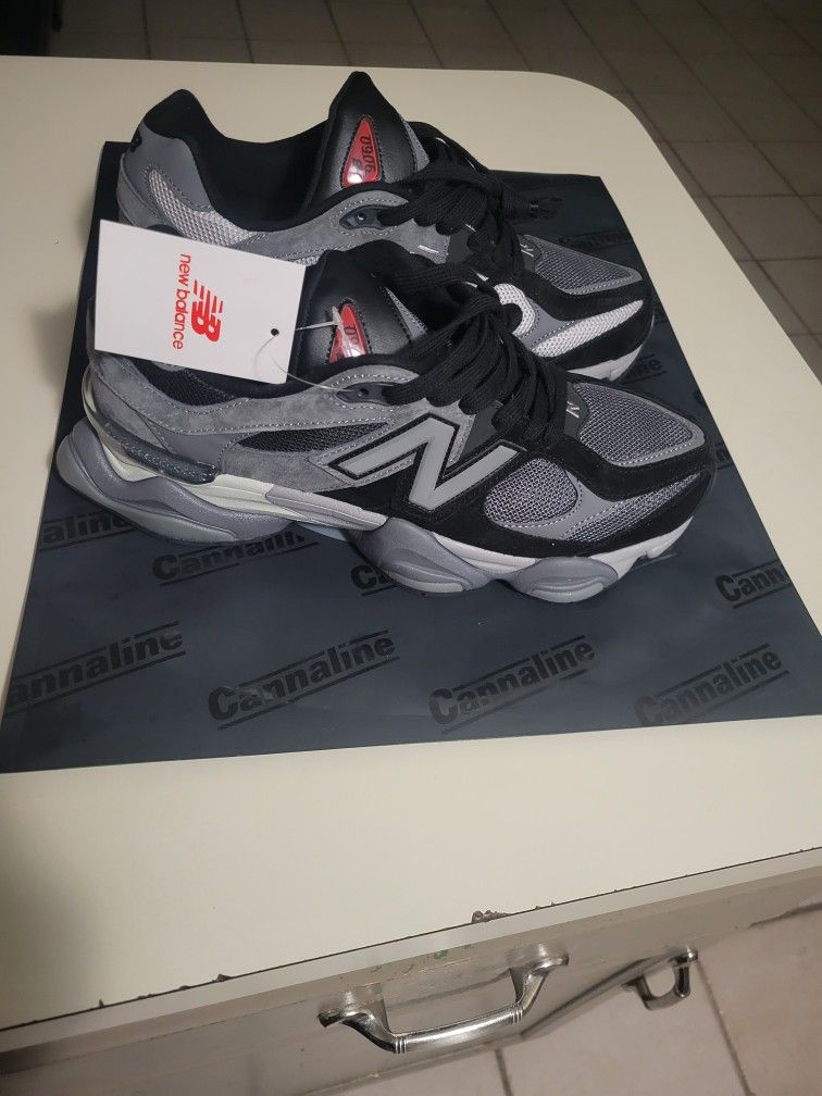 New Balance 9060