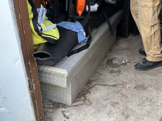 Truck Tool Box/ Storage Unit