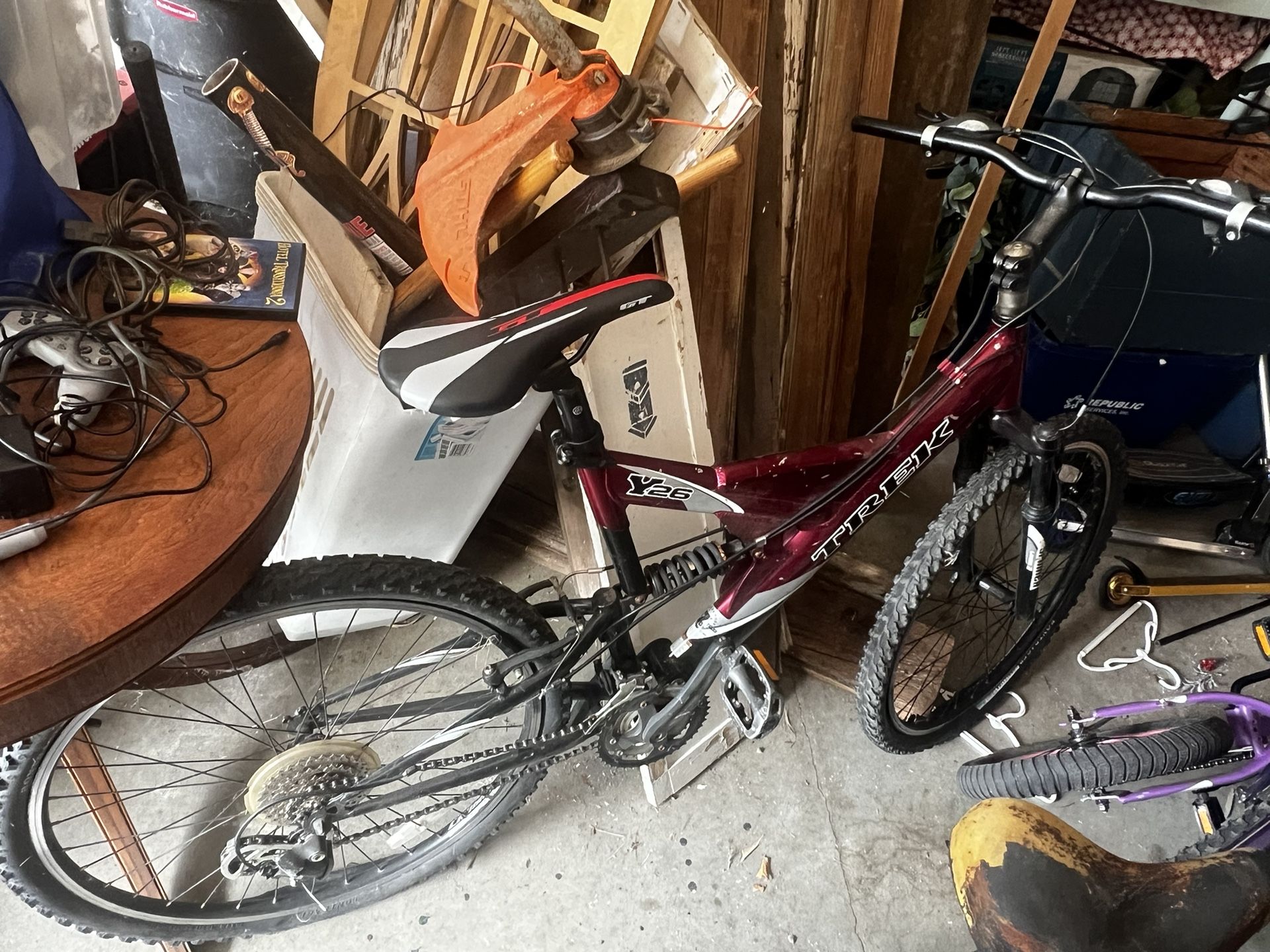 Trek Y26 Mountain Bike
