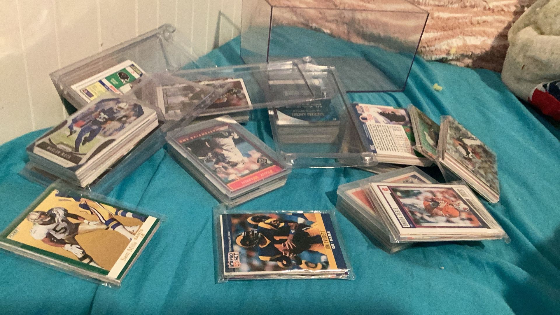 1990 And 1980s Football Cards PRICE NEGOTIABLE