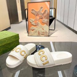 Gucci Slides 