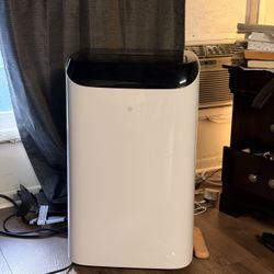 14,000 BTU Portable Air Conditioner – Like New