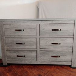 F5448 NEW IN BOX Poundex Gray 6 Drawer Dresser w Free Delivery Set Up for Sale in Honolulu HI OfferUp