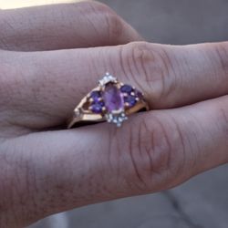14kt Ring. 2.65 Grams