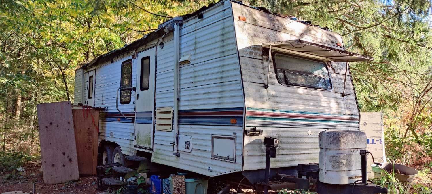 1998 Mallard Travel Trailer