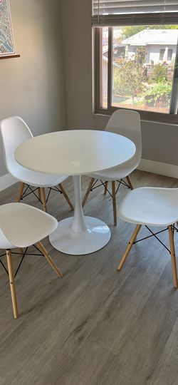 Dining chair and Table