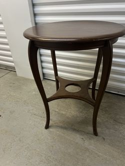 Walnut Round table
