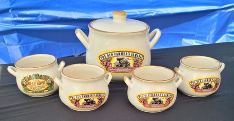 Vintage 1994 Westwood Old Farmers Almanac/Bean Pot Soup Tureen Crock Pot with 4 soup bowl mugs.