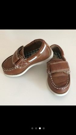 Toddler boat shoes