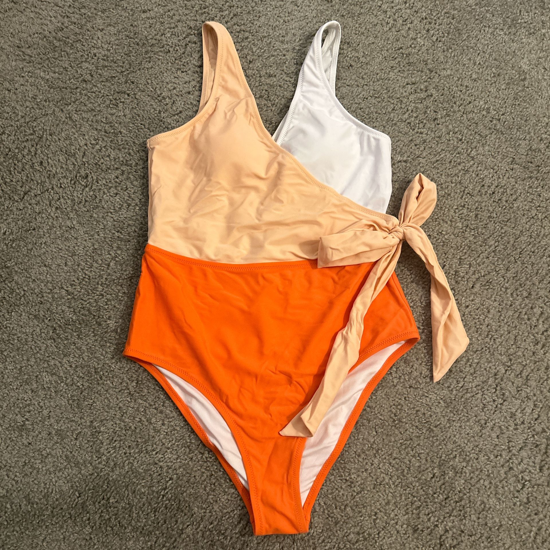 cupshe orange and white one-piece size medium