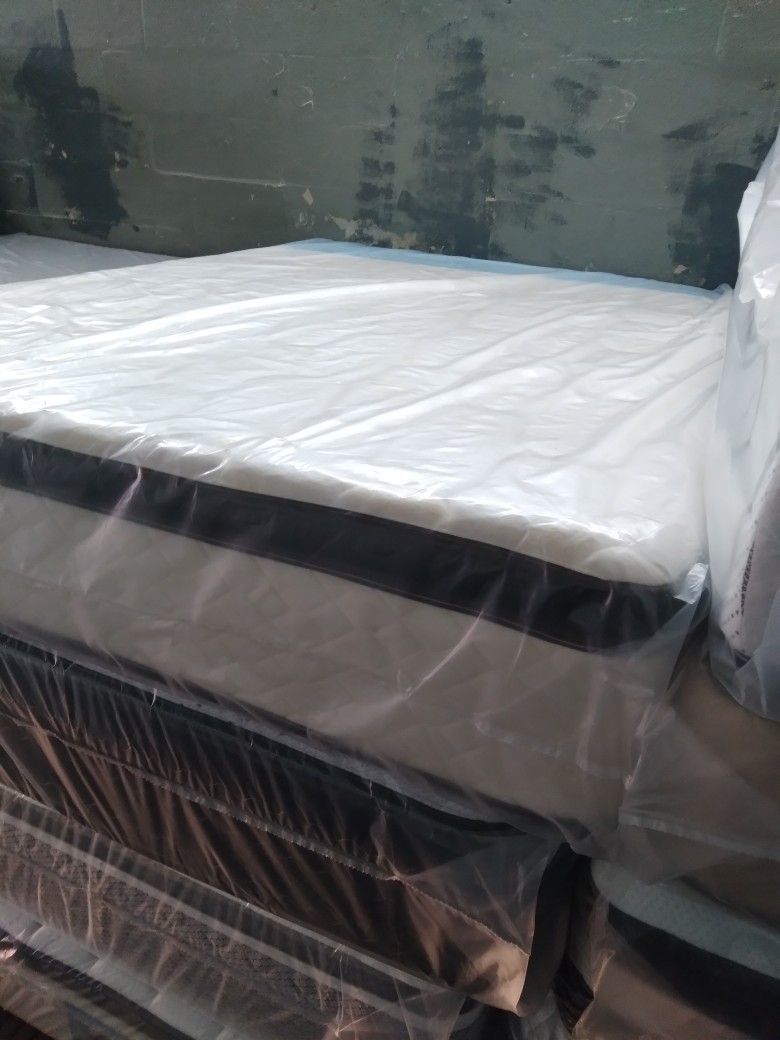 Mattress On Sale , Colchones En Venta