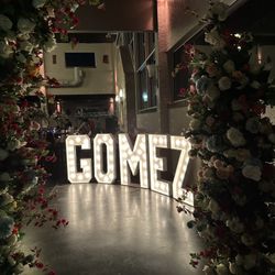 4 ft Wooden Marquee Letters (A-Z) & Numbers (0-9)