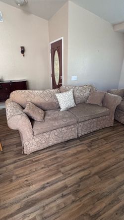 COUCH SET