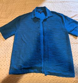 Men’s Small Dress & Casual Shirts
