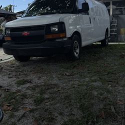Chevy Express Extended 