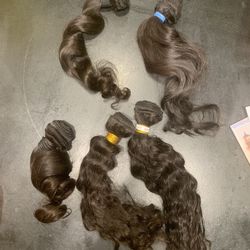 Lot of 5 Brazilian Human Hair Bundles – Mixed Textures – 8A Grade – Straight, Wavy & Curly