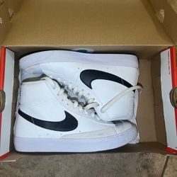 Nike Blazers Mid ‘77