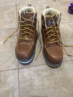 Avenger work boots comp toe brown
