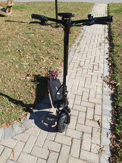 E-Scooter Isinwheel GT1 | Offroading and Commuting