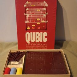 Vintage 1965 Qubic 3-Dimensional Tic Tac Toe by Milton Bradley - Great Conditon