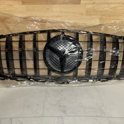 Mercedes C 300 Gt Black Gloss Grill
