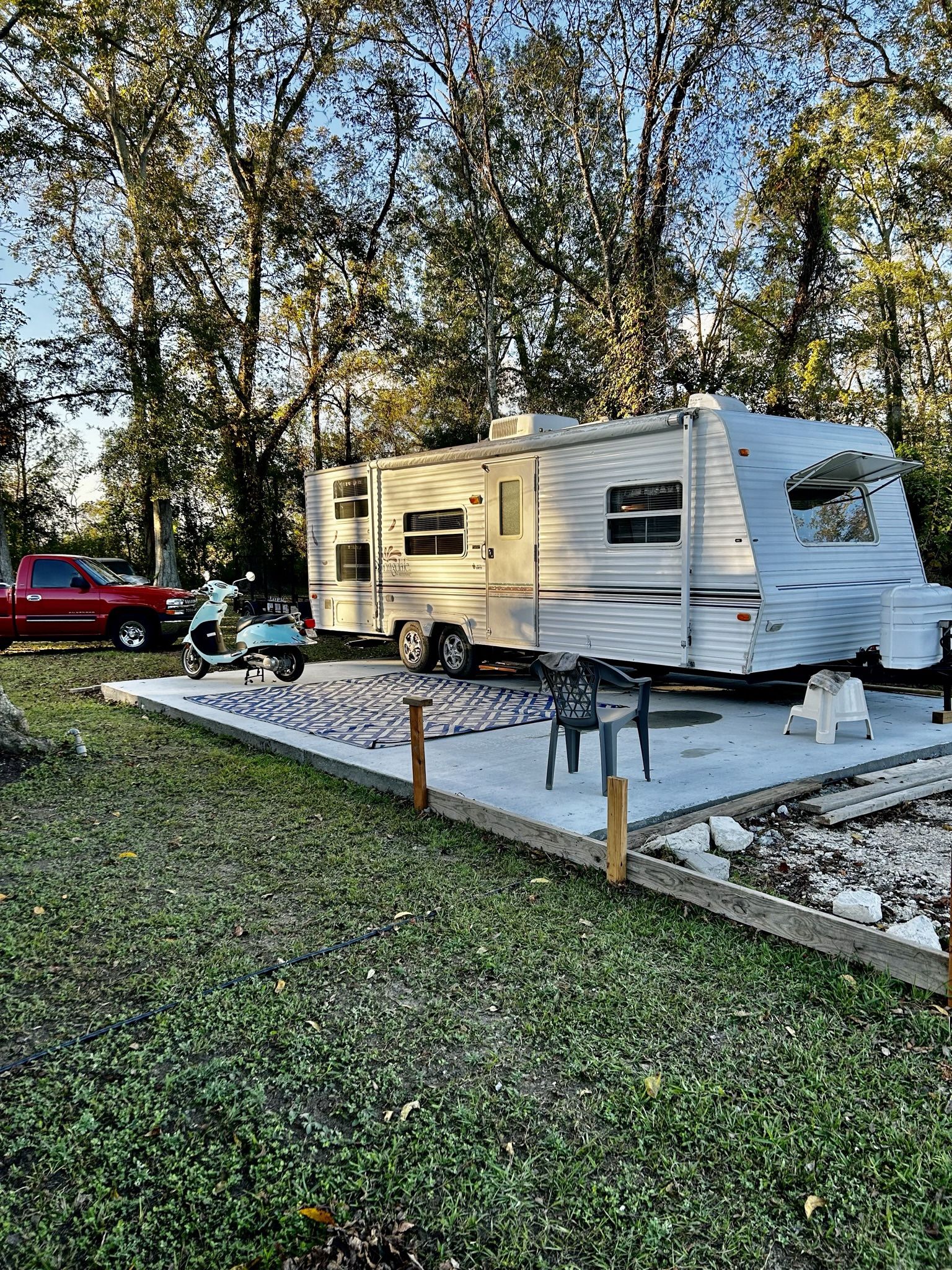 2000  Springdale Mobile Home 