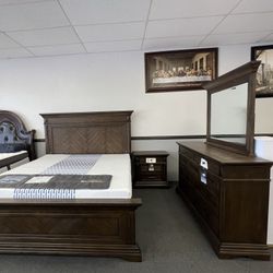 4PC Brown King Bedroom Set 