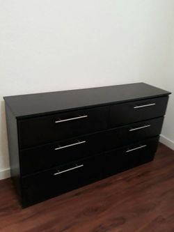 NEW 6 DRAWER DOUBLE DRESSER 😊 AVAILABLE IN BLACK, WHITE OR GREY COLOR