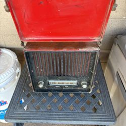 Vintage Tractor Radio 