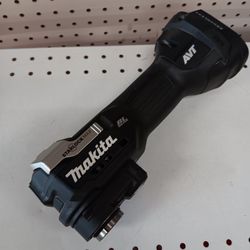 Makita new Multitool 18v Brushless 