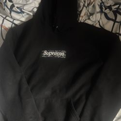 supreme hoodie