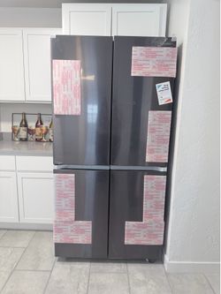 New Refrigerador AI 4-Door Flex™ Beverage Center™ | Dual Ice Maker & Flex Zone™ | 29 cu.ft.