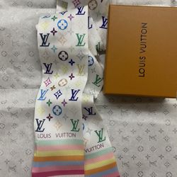 LV Twilly Scarf