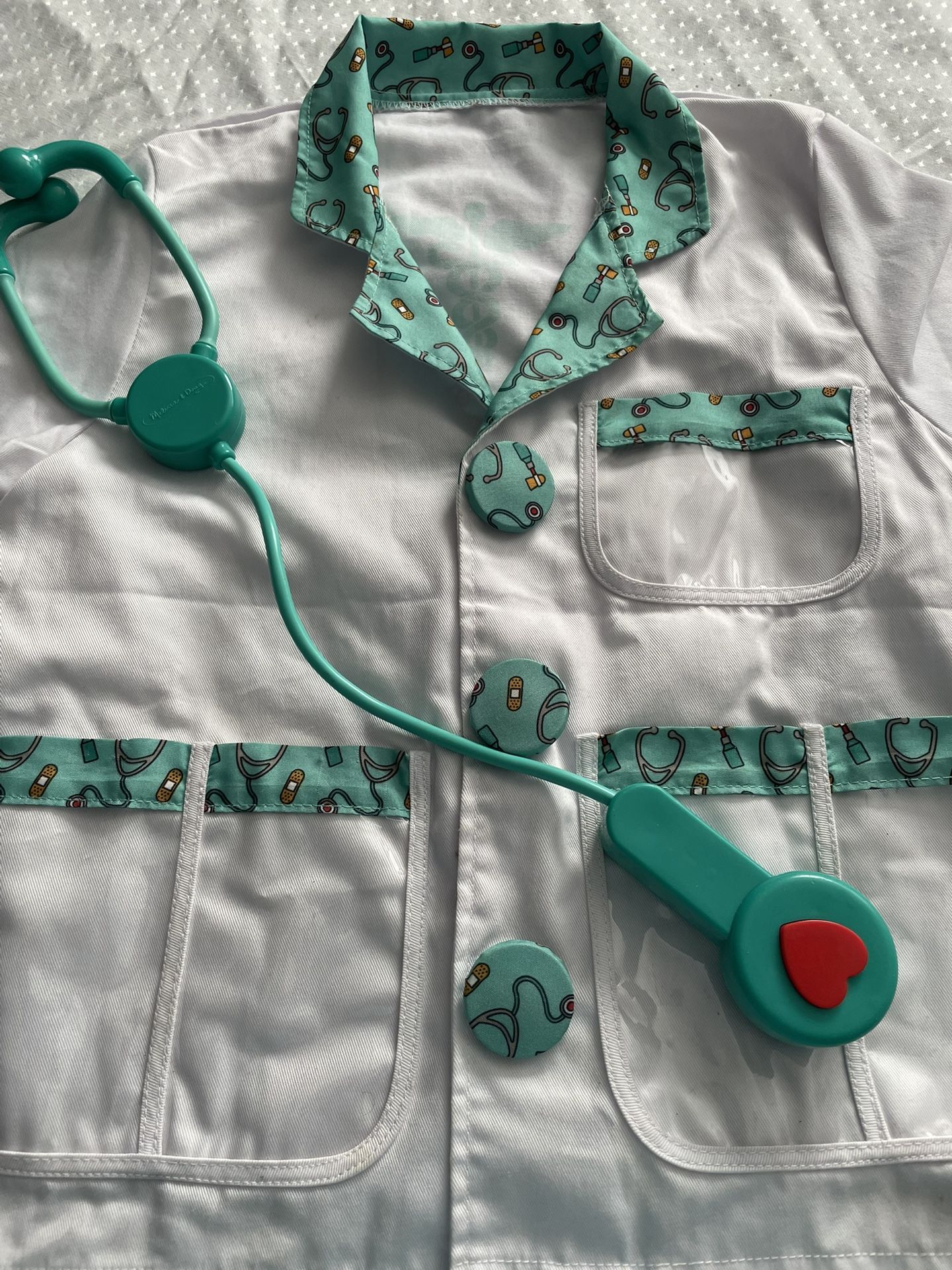 Melissa & Doug Dr. Costume w/Stethoscope & Heartbeat Sounds