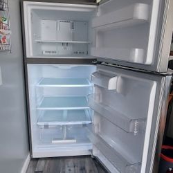 Stainless steel refrigerator 