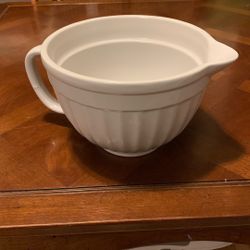 Large Mixing Bowl 