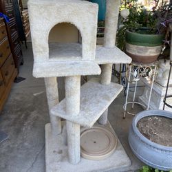 Beautiful Cat Tree