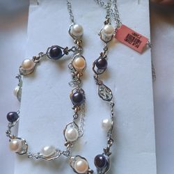 Authentic Fresh Water Pearls / Necklace Set