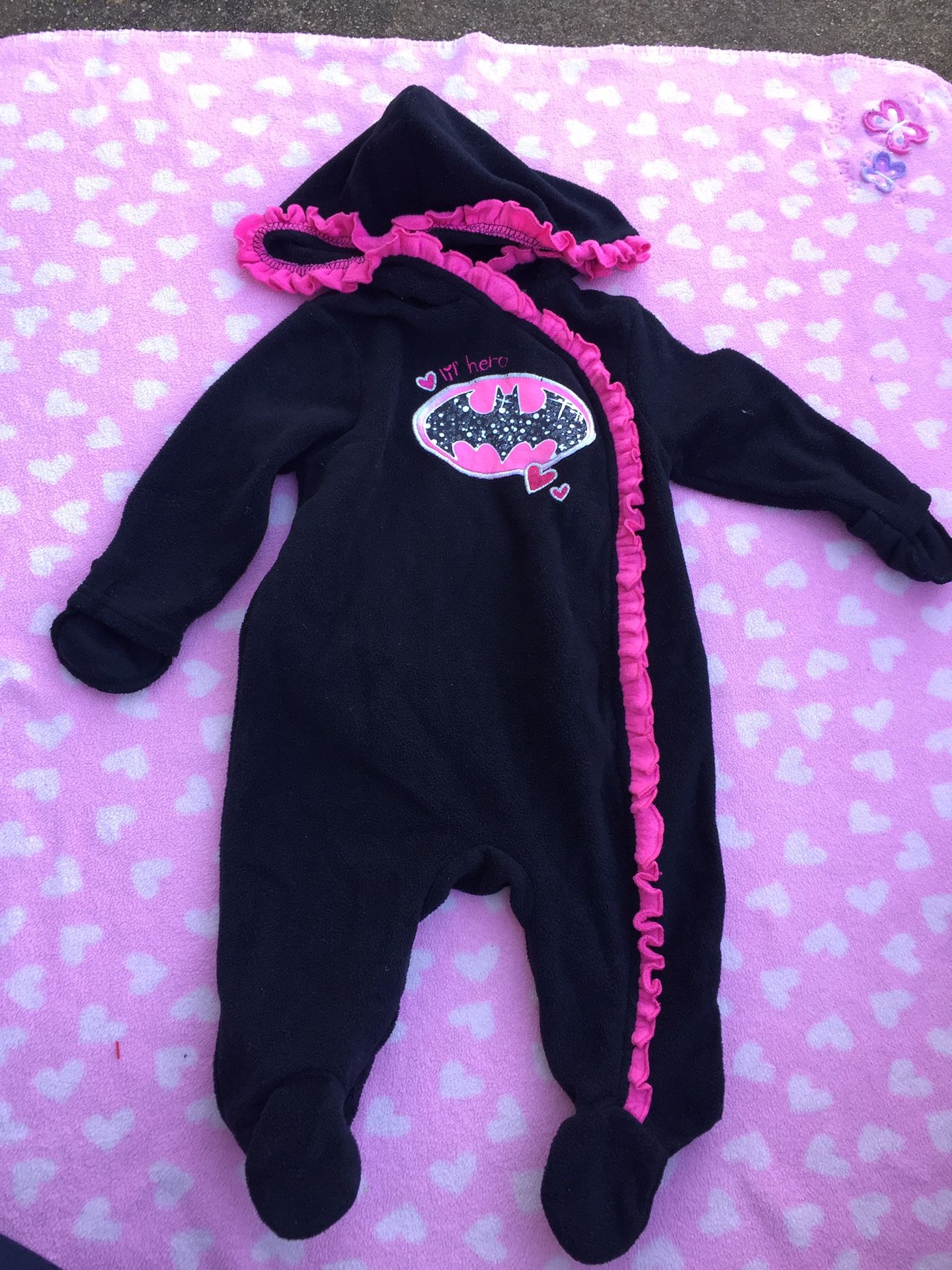 Baby girl Batman costume size 3 to 6 months fleece