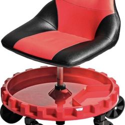 Traxion 2-700 ProGear Mobile Rolling Gear Seat WI Equipment Tray and Five All-Terrain 5" Casters