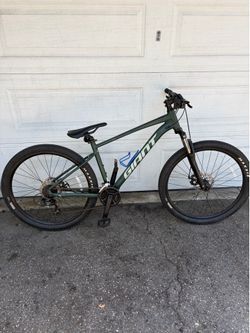 Giant talon 1