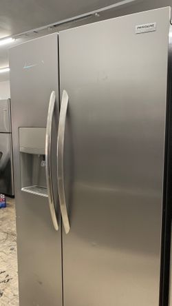 Frigidaire Side By Side Stainless Steel