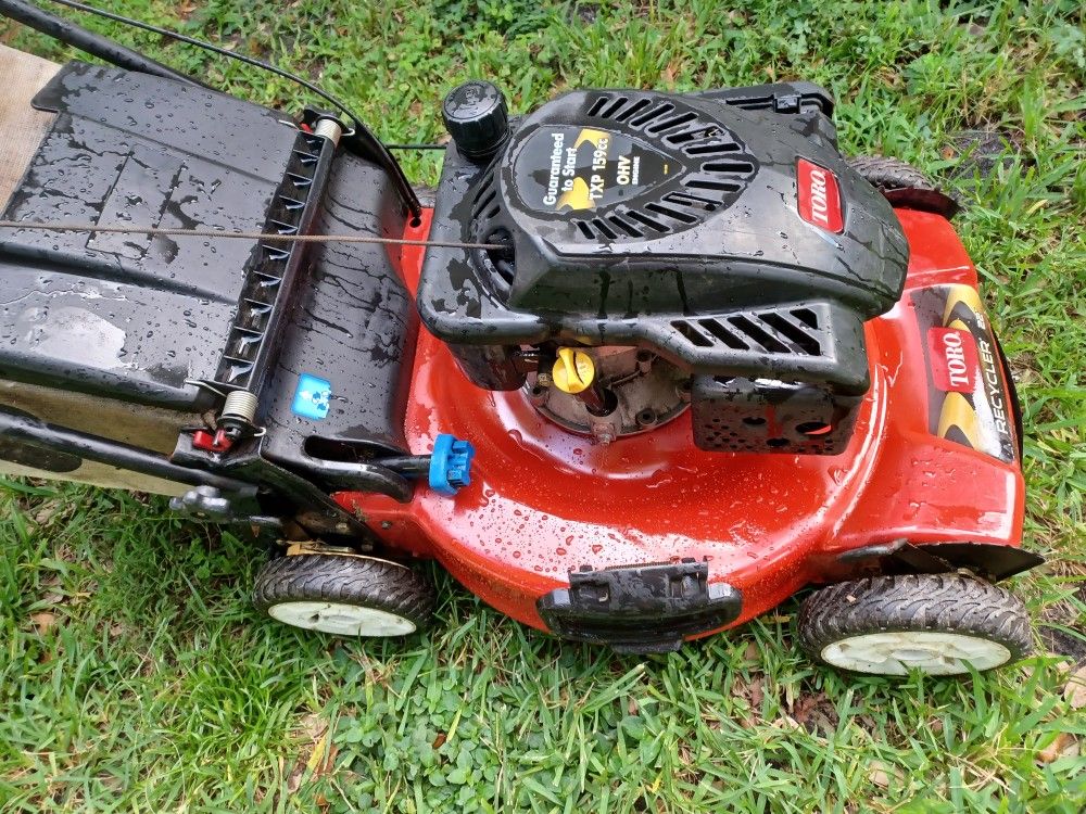 Lawn Mower Toro Personal Pace Ready Start Very Good Conditions Rear Wheels Drive Self Propelled Run Like Champs