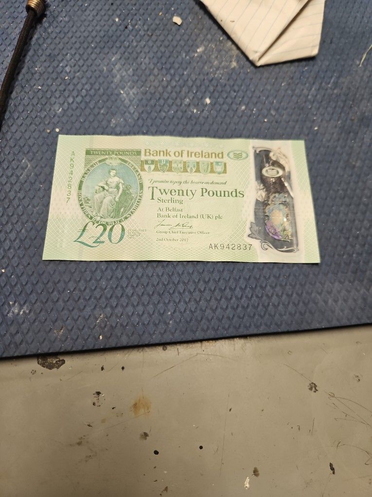 IRish Twenty Punds