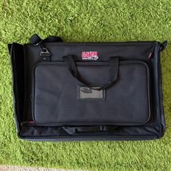 NEW Gator Cases Padded Nylon Carry tote bag for monitors/screens