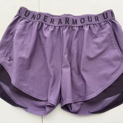 Women’s Large Under Armour Shorts L