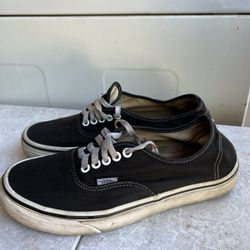 Vans Unisex Old Skool Black Lace-Up Low Top Sneaker Shoes Men’s Size 9 Women Size 10.5