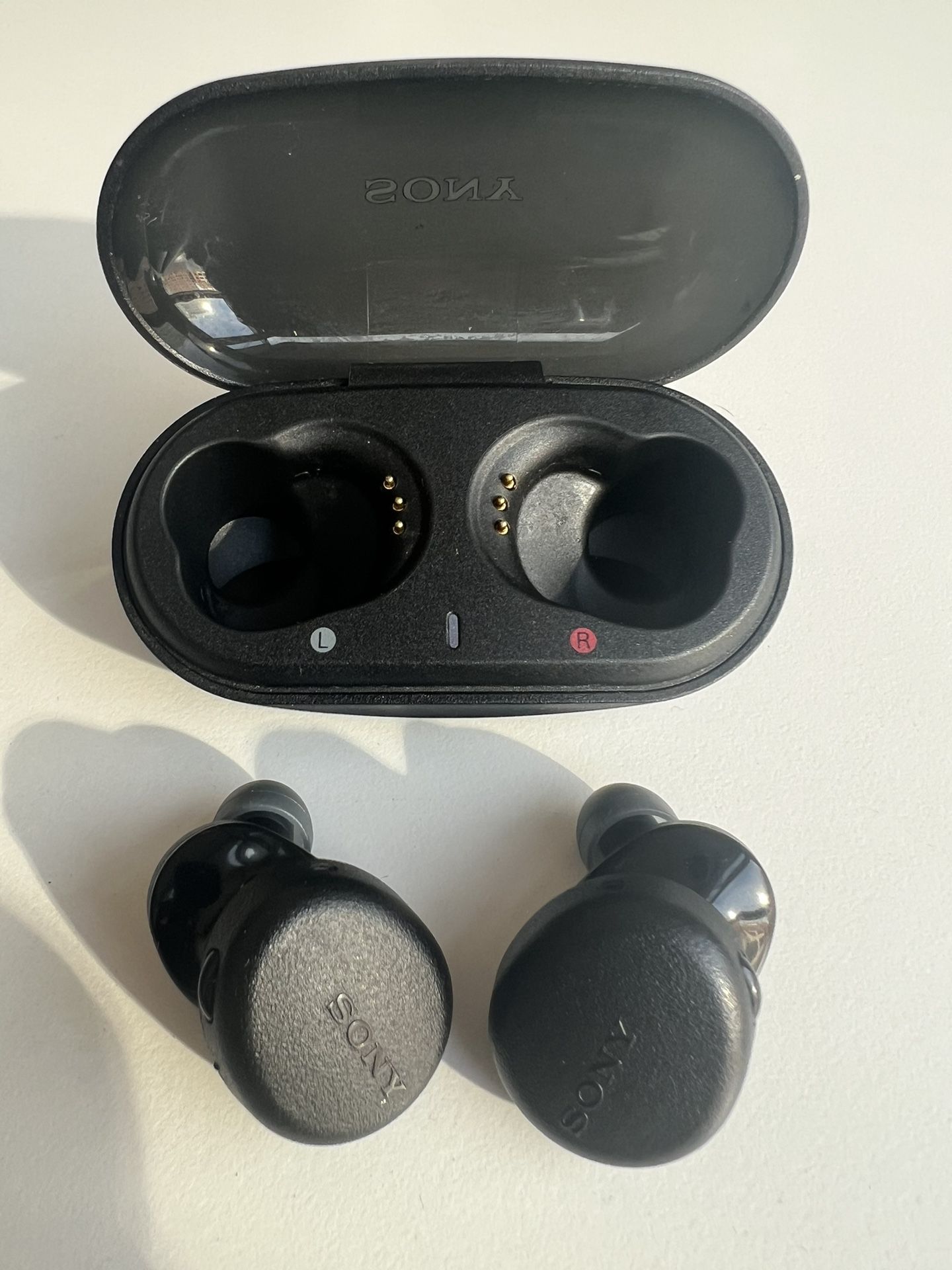 Sony WF-XB700 Bluetooth Headphones