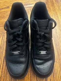 Nike Air Force 1 Low Top Men’s Black Solid Leather Lace-Up Sneakers Size 10.5