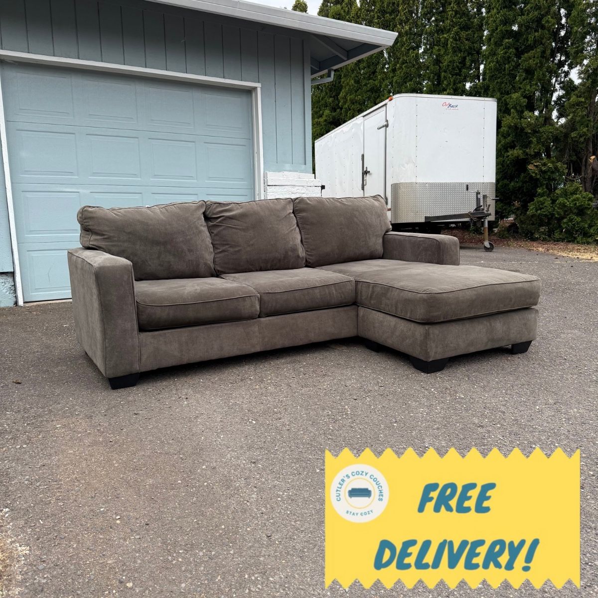Couch With Chaise